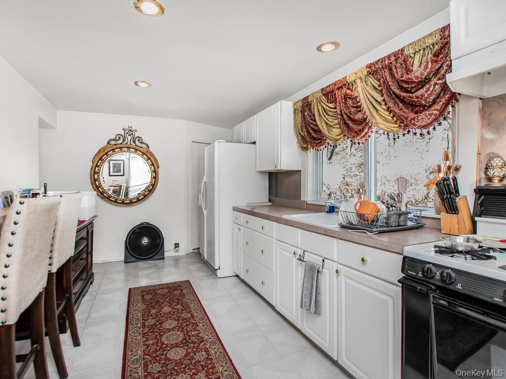 Single Family Touissant  Westchester County, NY 10710, MLS-839282-20