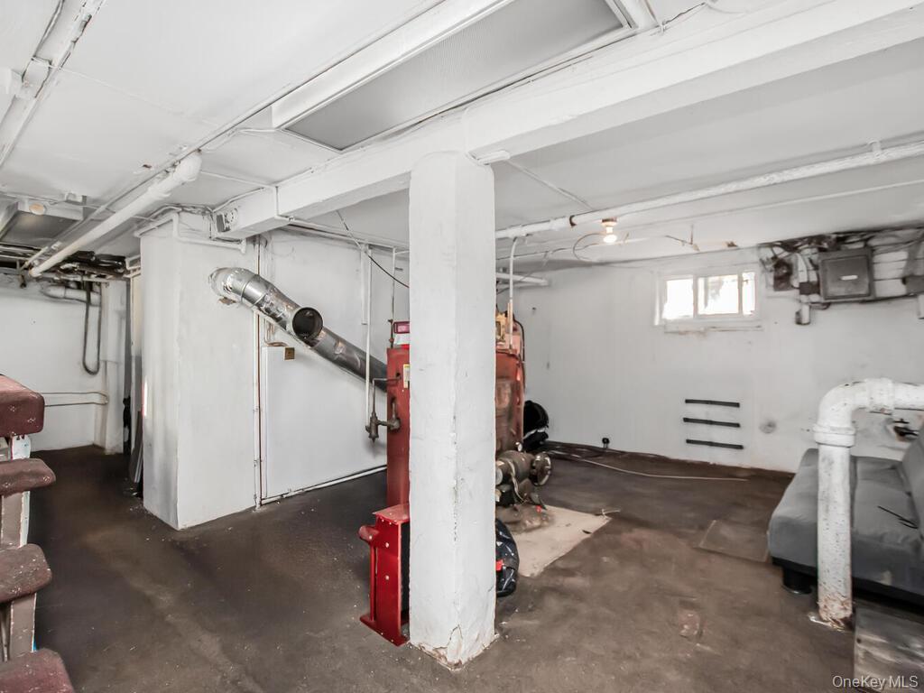 Single Family Touissant  Westchester County, NY 10710, MLS-839282-27