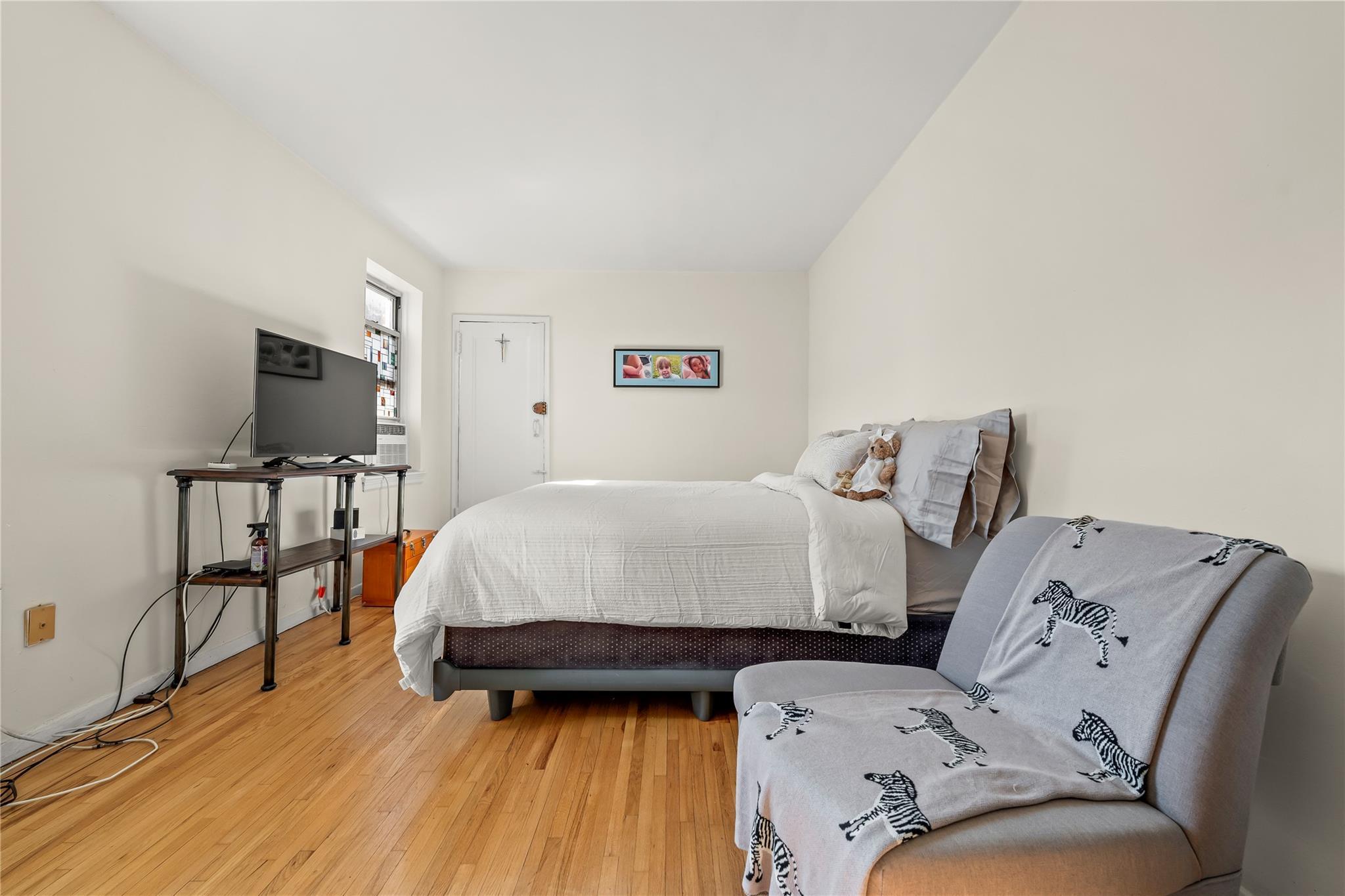 Coop 231st  Bronx, NY 10463, MLS-839299-14