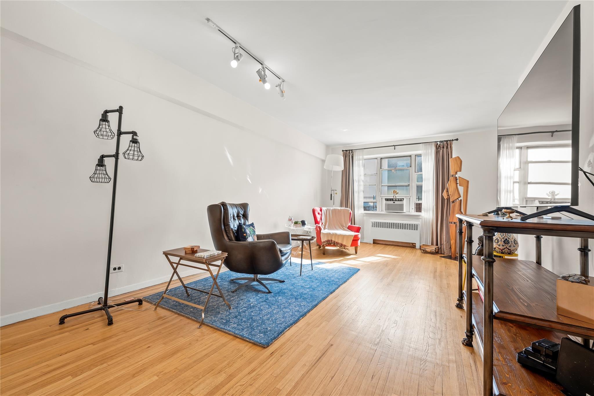 Coop 231st  Bronx, NY 10463, MLS-839299-6
