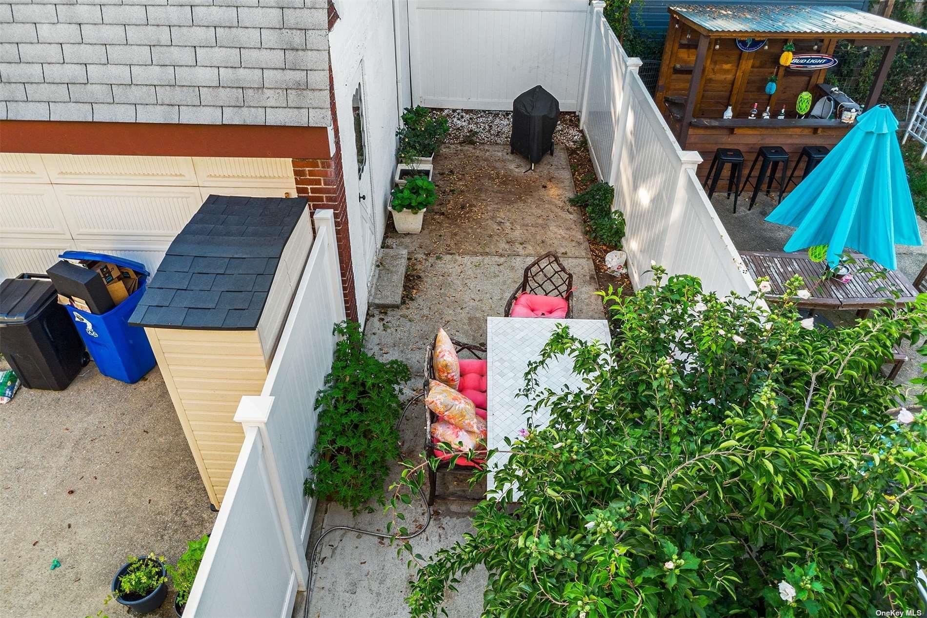 Single Family 71st Ave  Queens, NY 11375, MLS-839300-30
