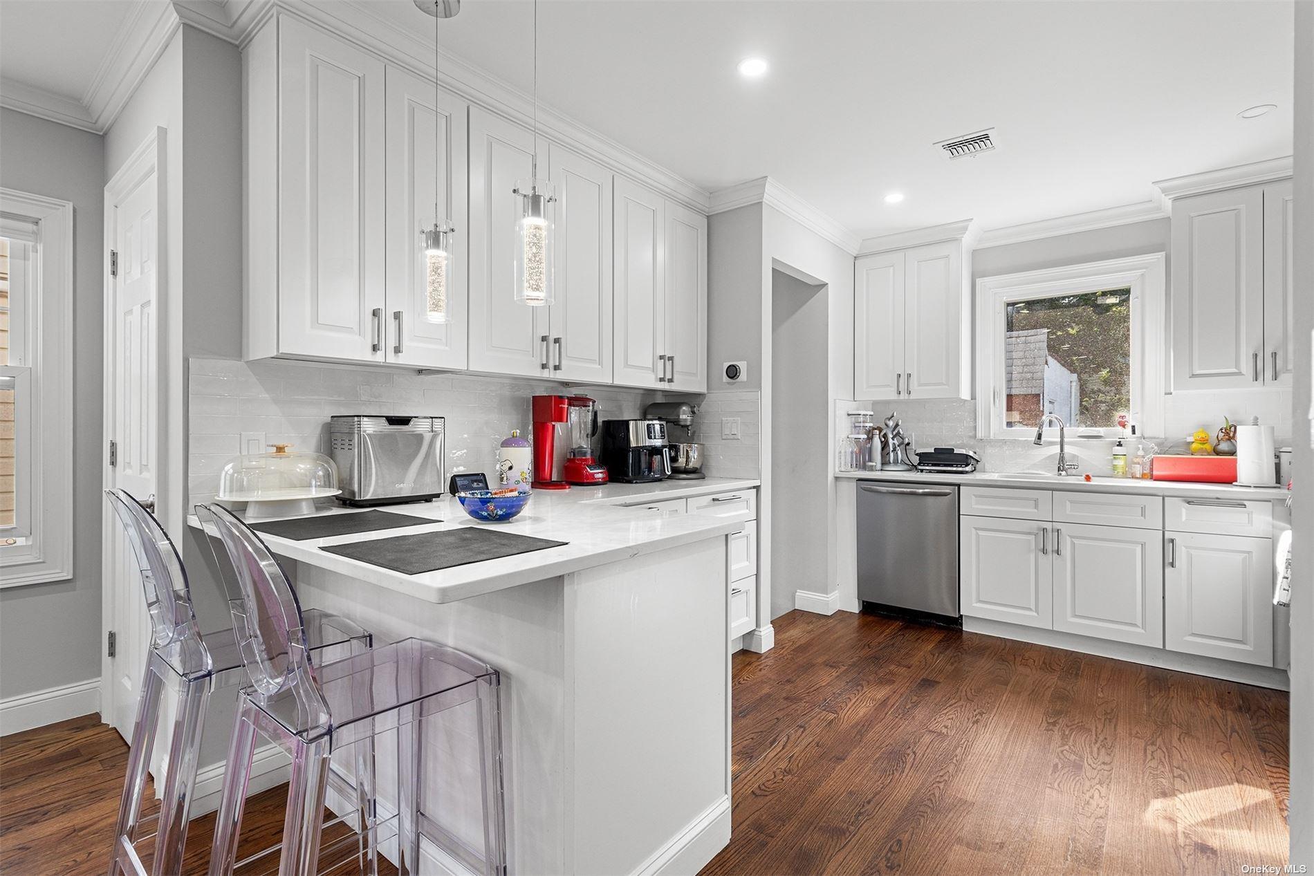Single Family 71st Ave  Queens, NY 11375, MLS-839300-9