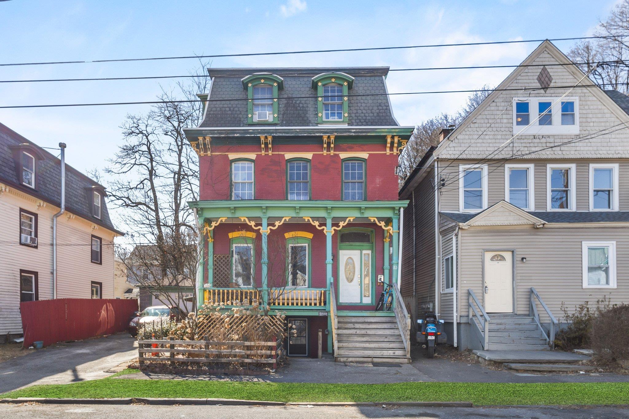 Single Family Hone  Ulster County, NY 12401, MLS-839305-2