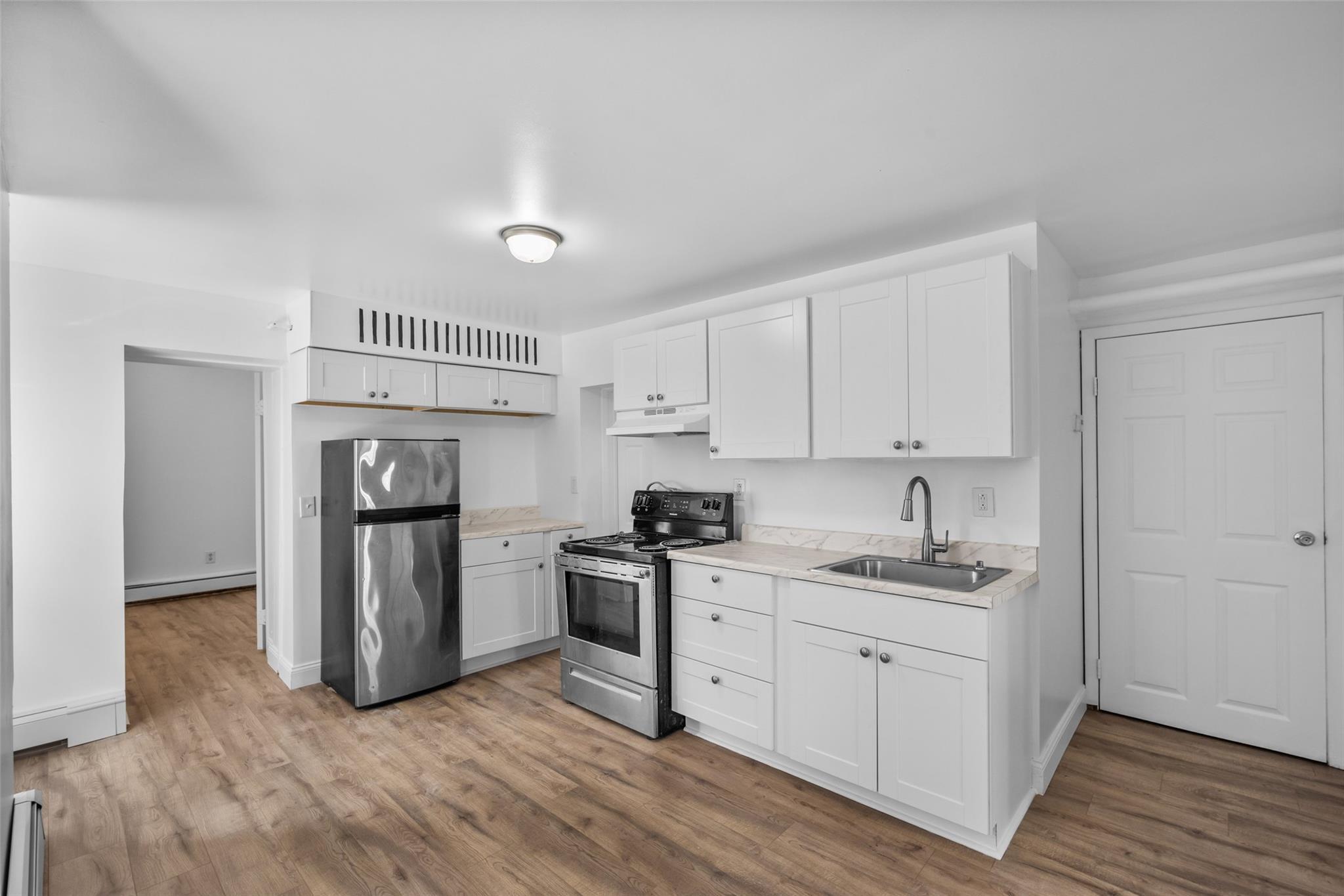 Single Family Hone  Ulster County, NY 12401, MLS-839305-8