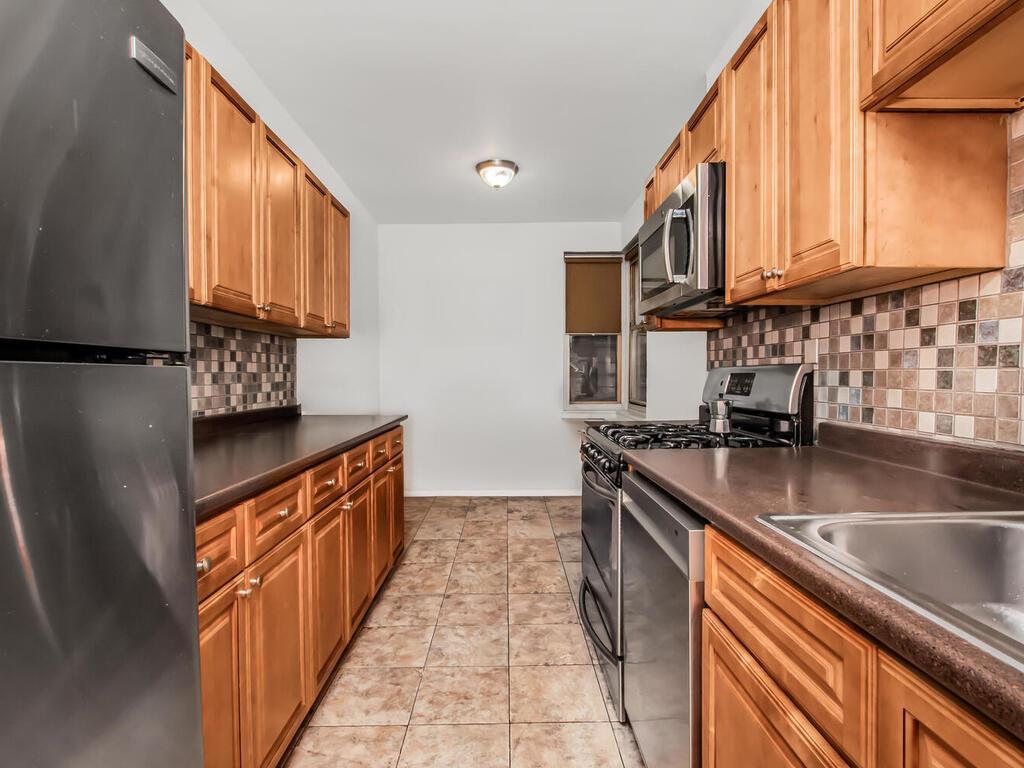 Coop Bronx  Bronx, NY 10462, MLS-839308-5