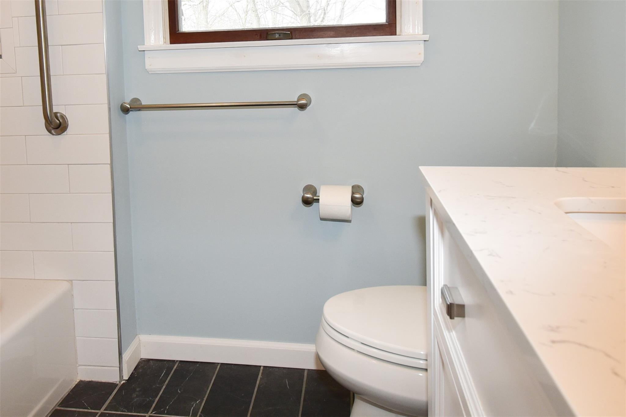 Single Family Colony  Suffolk County, NY 11776, MLS-839330-19