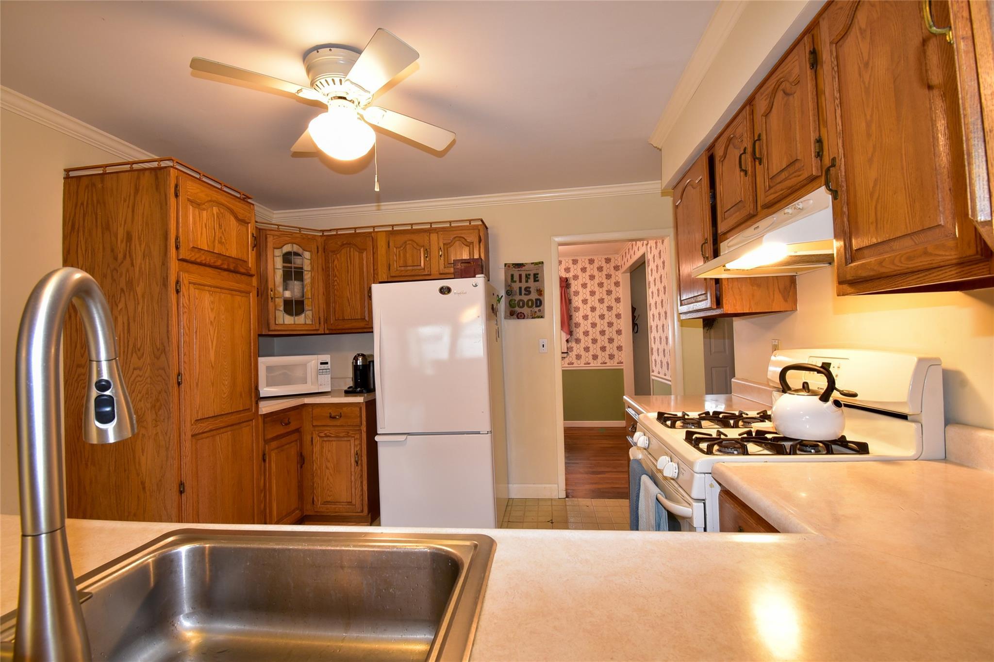 Single Family Colony  Suffolk County, NY 11776, MLS-839330-5