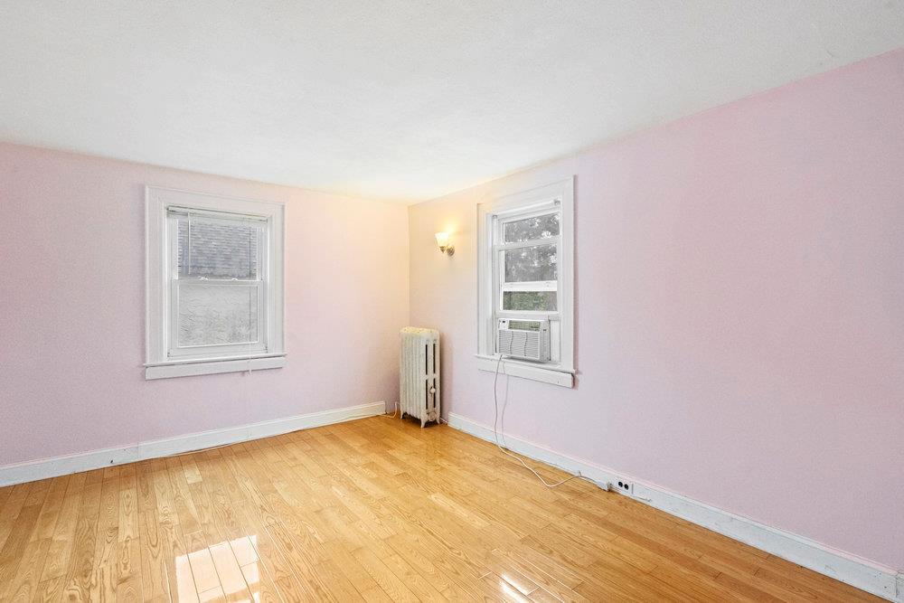 Single Family Van Nostrand  Nassau County, NY 11024, MLS-839337-15