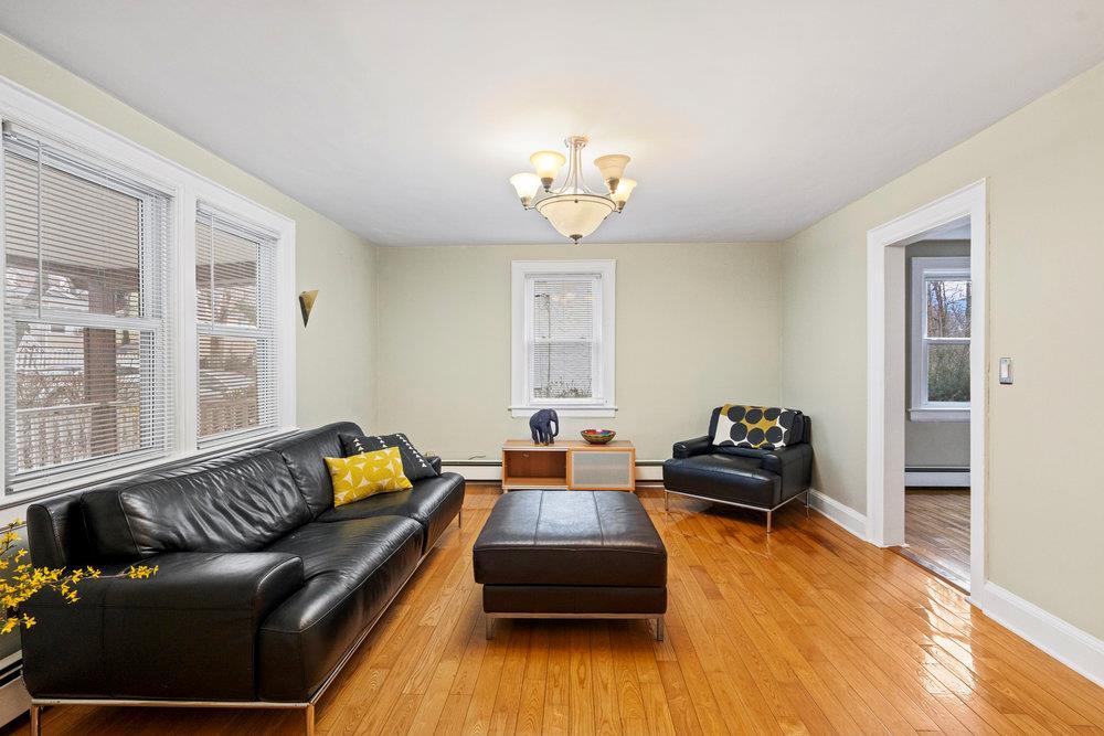 Single Family Van Nostrand  Nassau County, NY 11024, MLS-839337-7