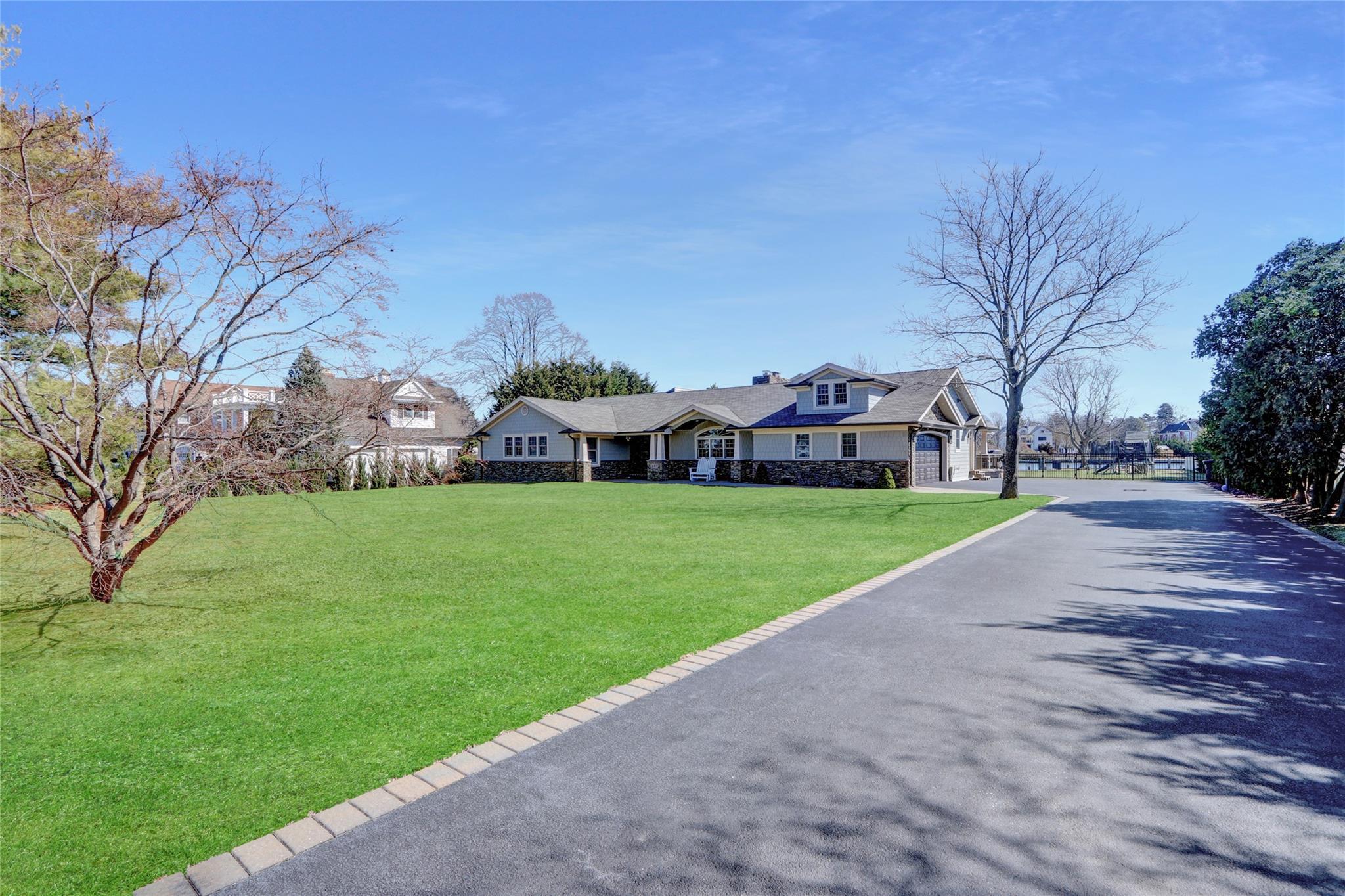 Single Family Willetts  Suffolk County, NY 11795, MLS-839343-5