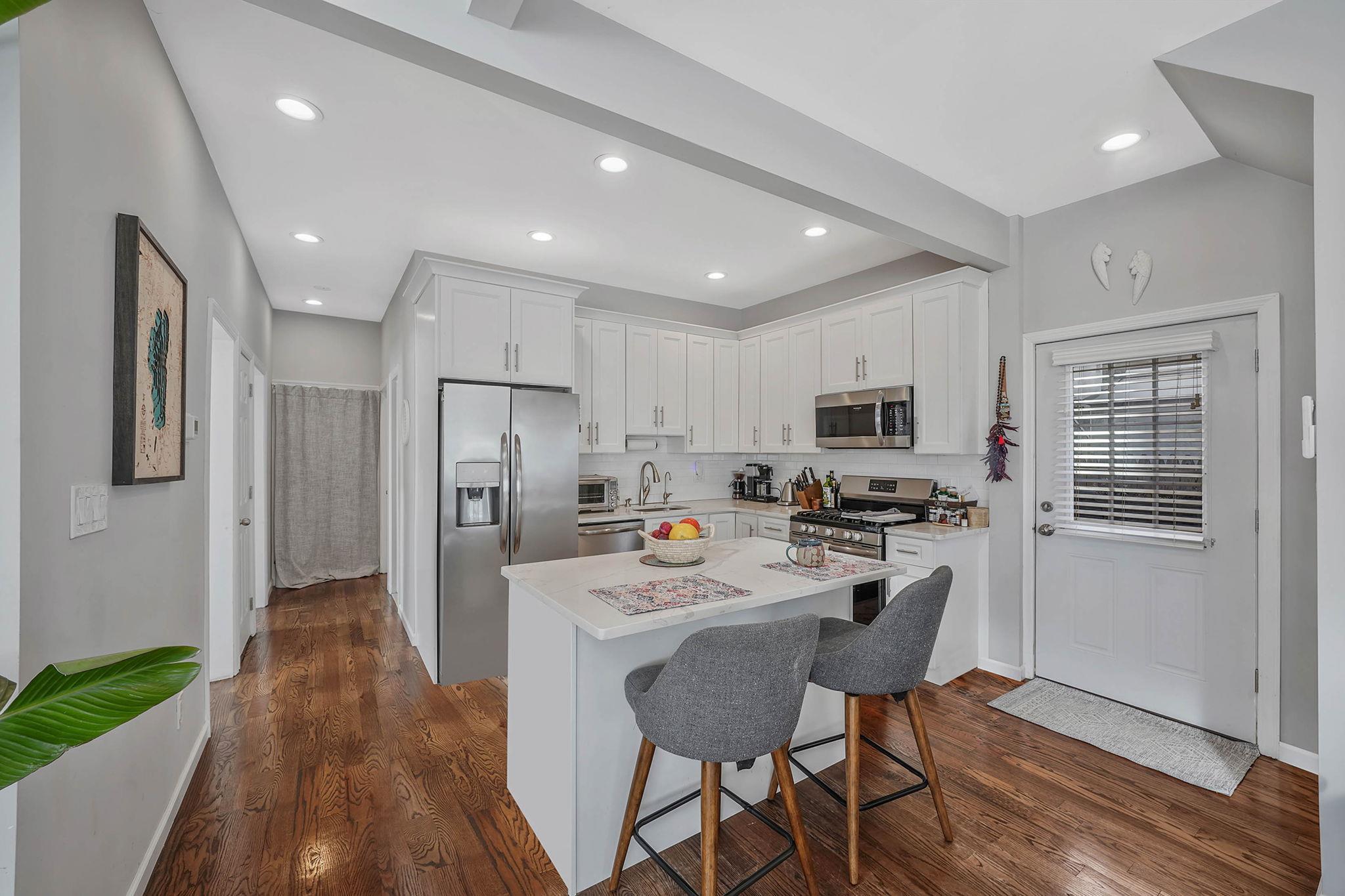 Single Family September  Nassau County, NY 11561, MLS-839398-10