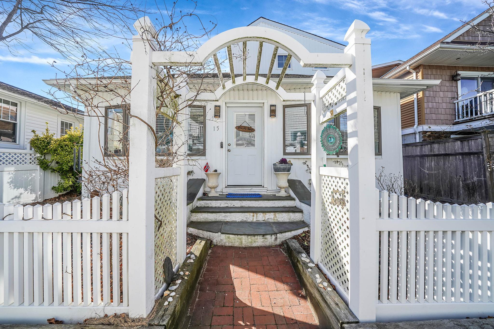Single Family September  Nassau County, NY 11561, MLS-839398-2
