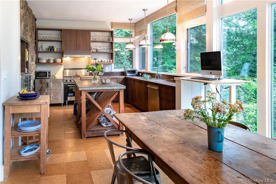 Single Family Woods Rockland County, NY 10964, MLS-839399-14