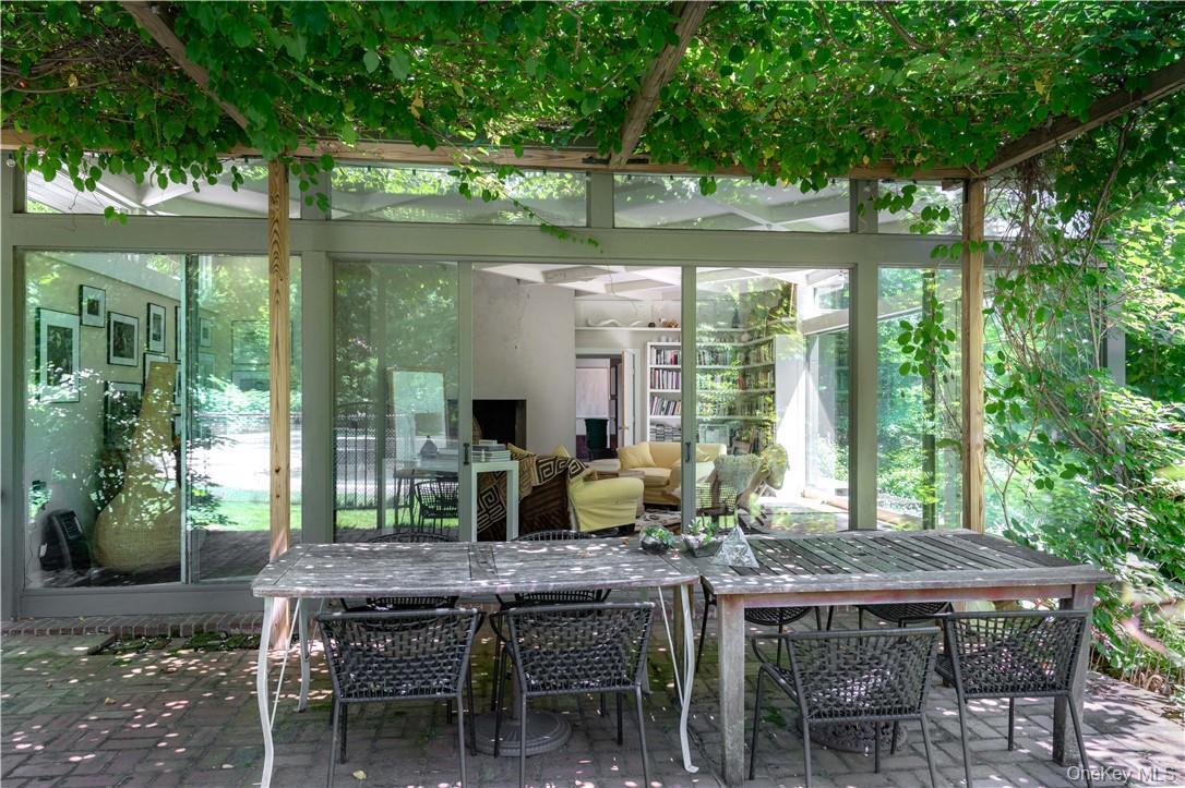 Single Family Woods Rockland County, NY 10964, MLS-839399-16