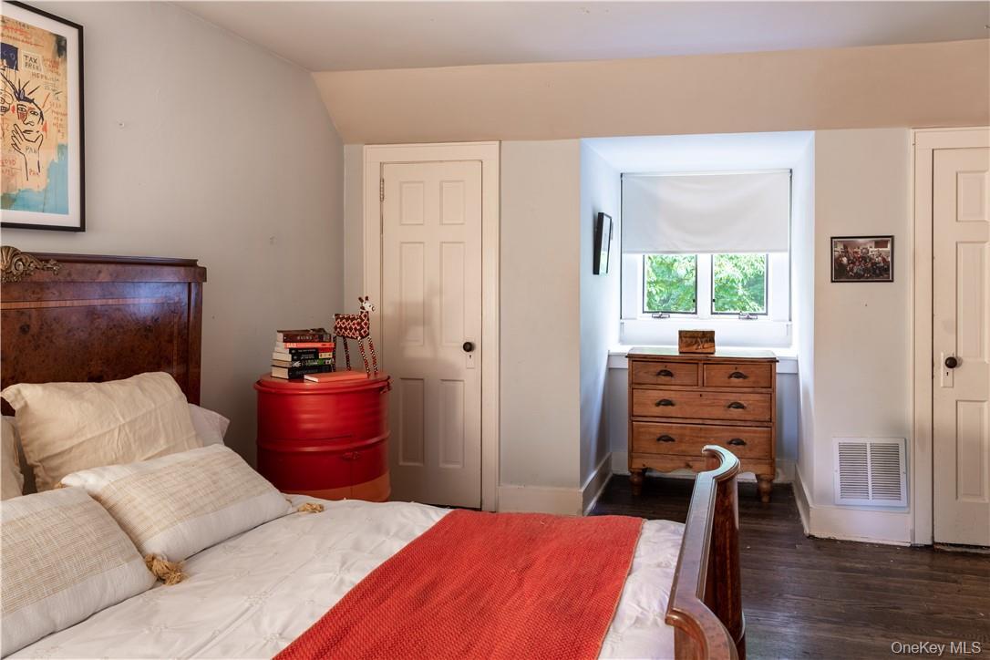 Single Family Woods Rockland County, NY 10964, MLS-839399-24