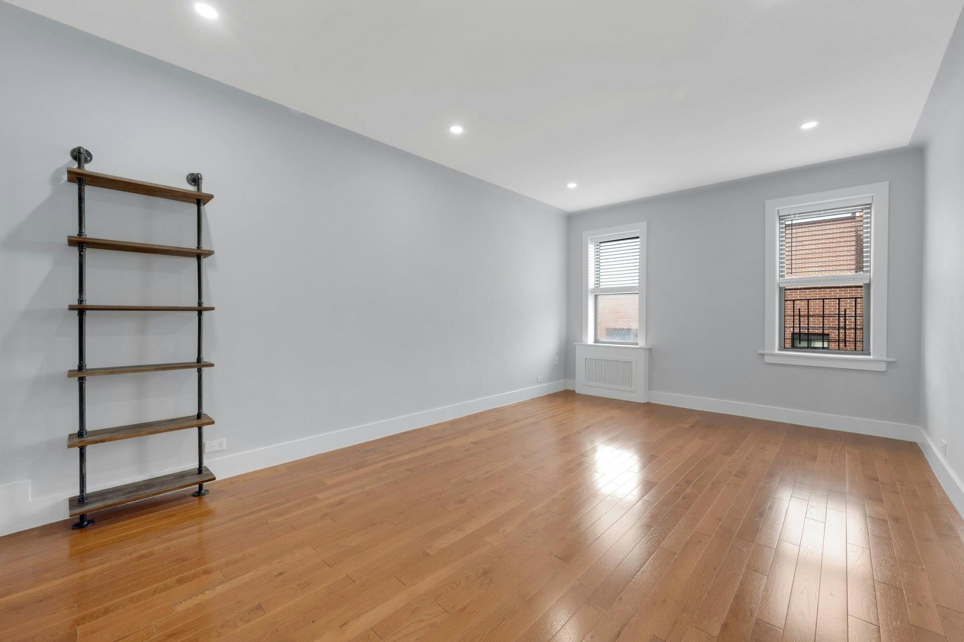 Coop 178th  Bronx, NY 10457, MLS-839408-4