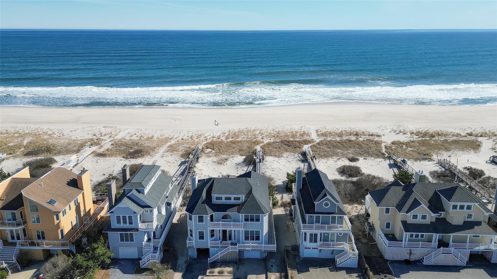 Single Family Dune  Suffolk County, NY 11978, MLS-839426-2