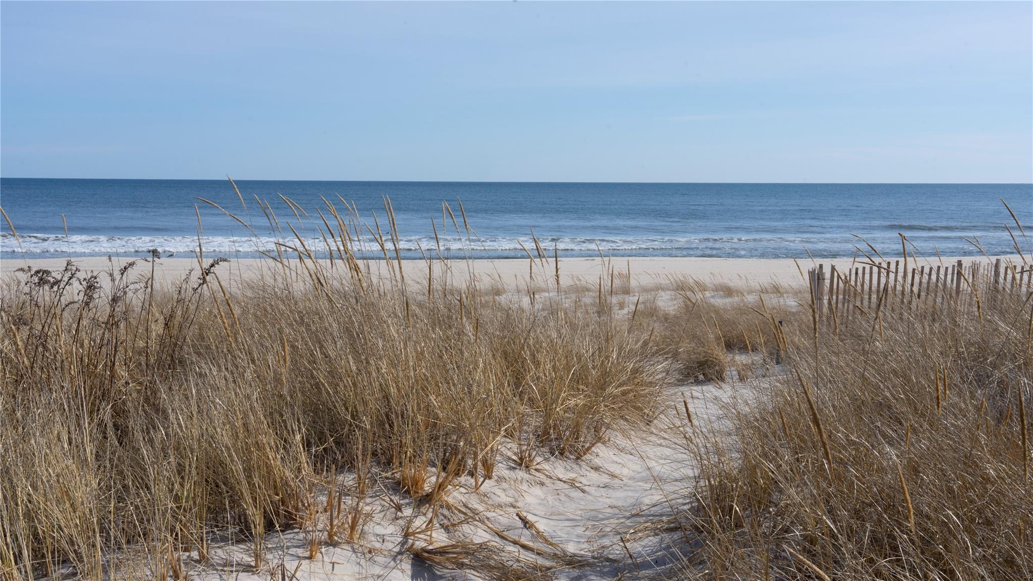 Single Family Dune  Suffolk County, NY 11978, MLS-839426-40