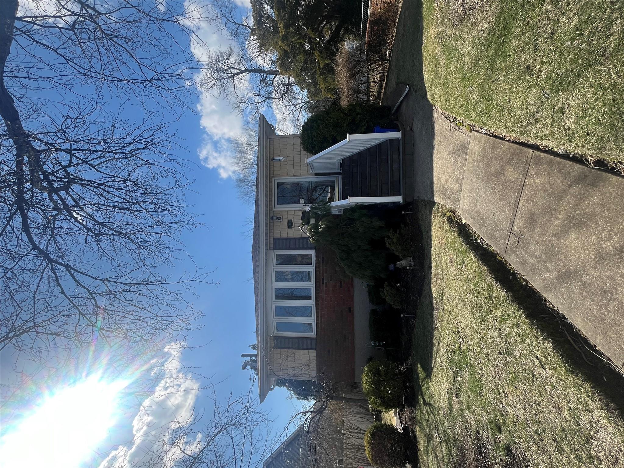 Single Family Ralph  Suffolk County, NY 11702, MLS-839452-11