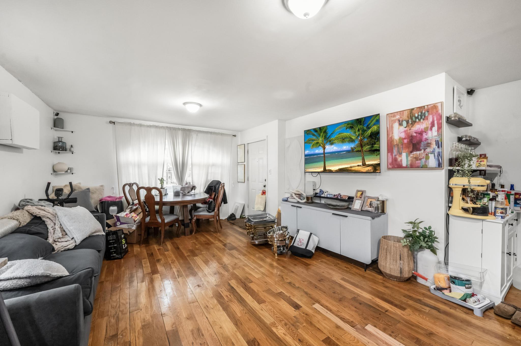 Single Family 95th  Brooklyn, NY 11236, MLS-839459-9