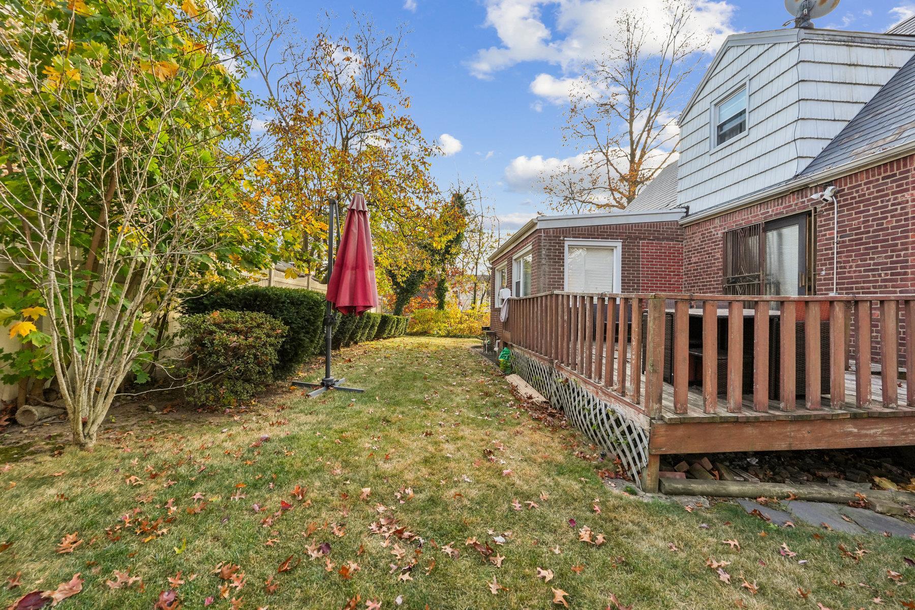 Single Family Cambridge  Queens, NY 11432, MLS-839497-19