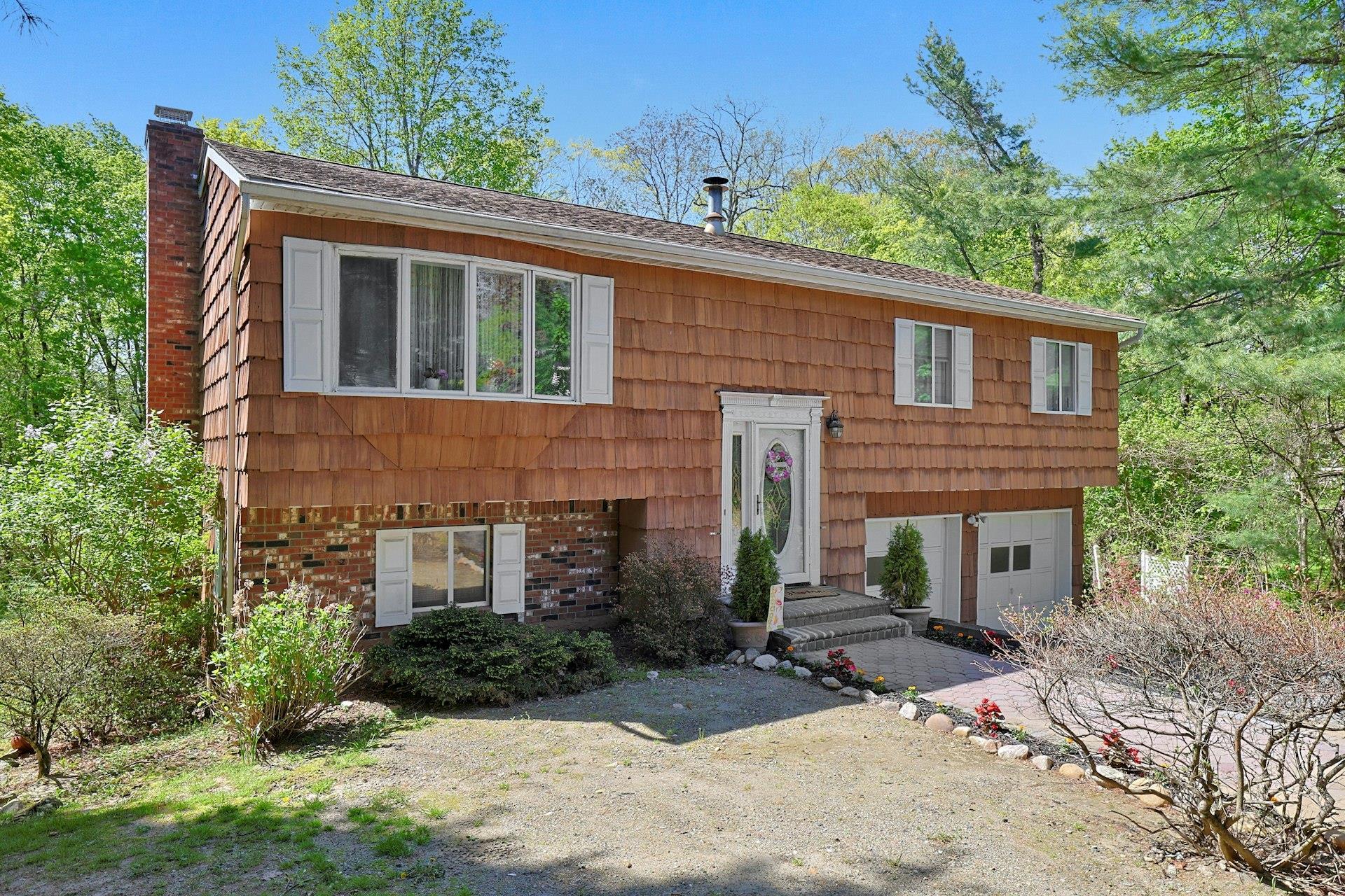 Single Family Samson  Westchester County, NY 10570, MLS-839498-2