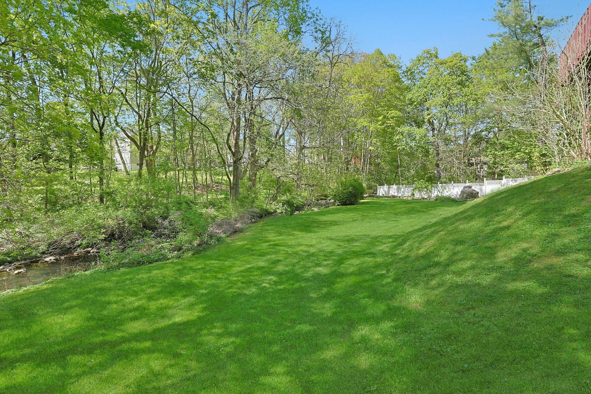 Single Family Samson  Westchester County, NY 10570, MLS-839498-34