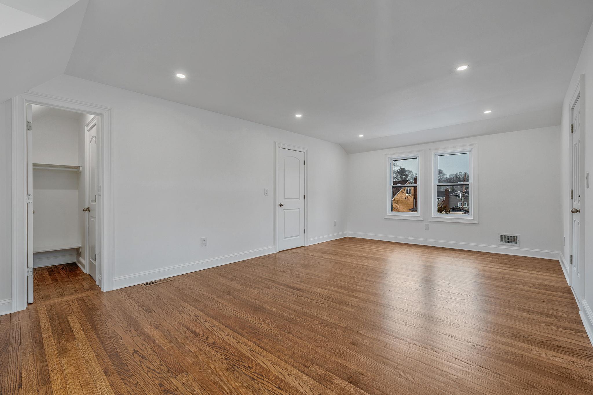 Single Family Moore  Nassau County, NY 11520, MLS-839514-23