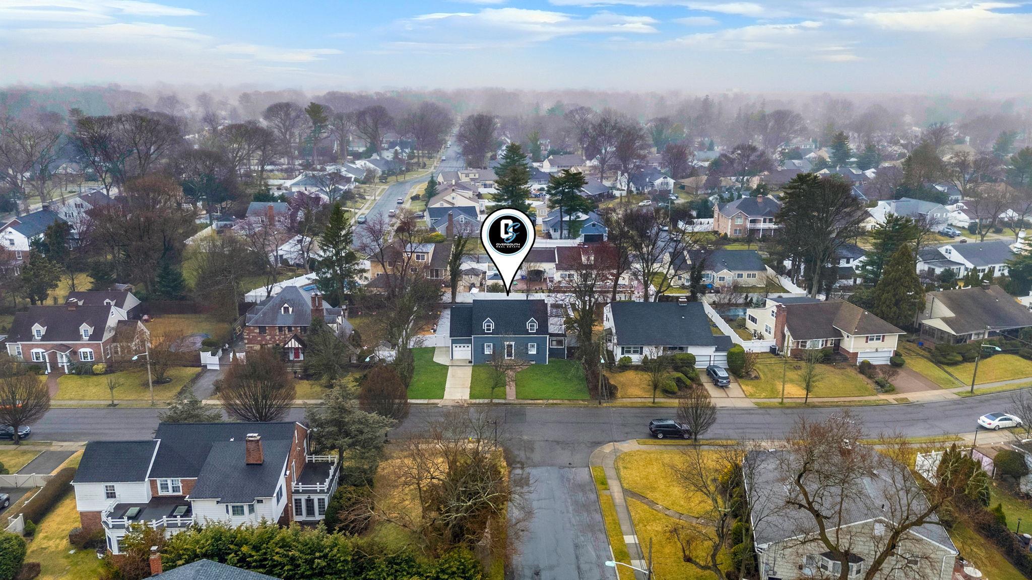 Single Family Moore  Nassau County, NY 11520, MLS-839514-35