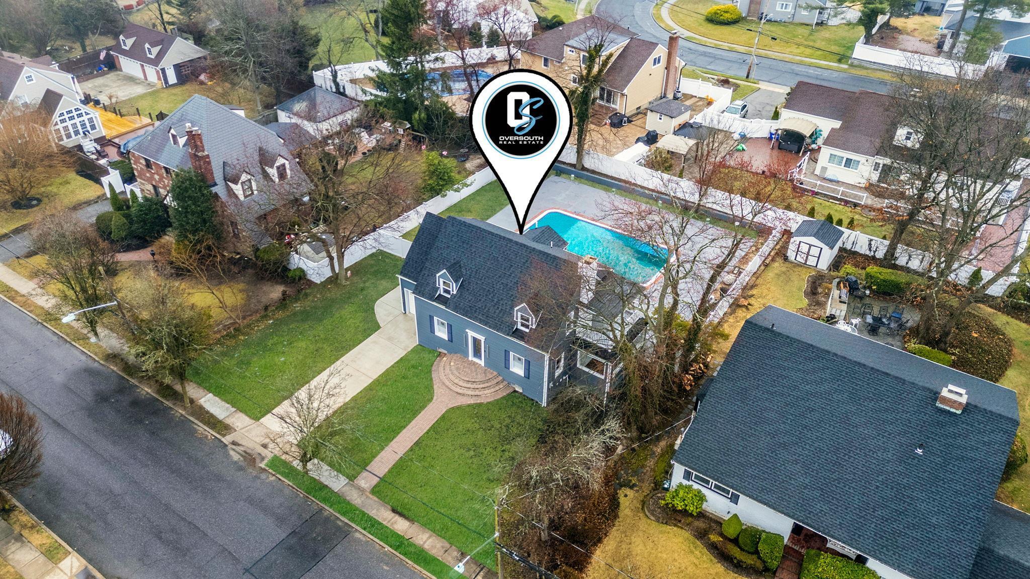 Single Family Moore  Nassau County, NY 11520, MLS-839514-38