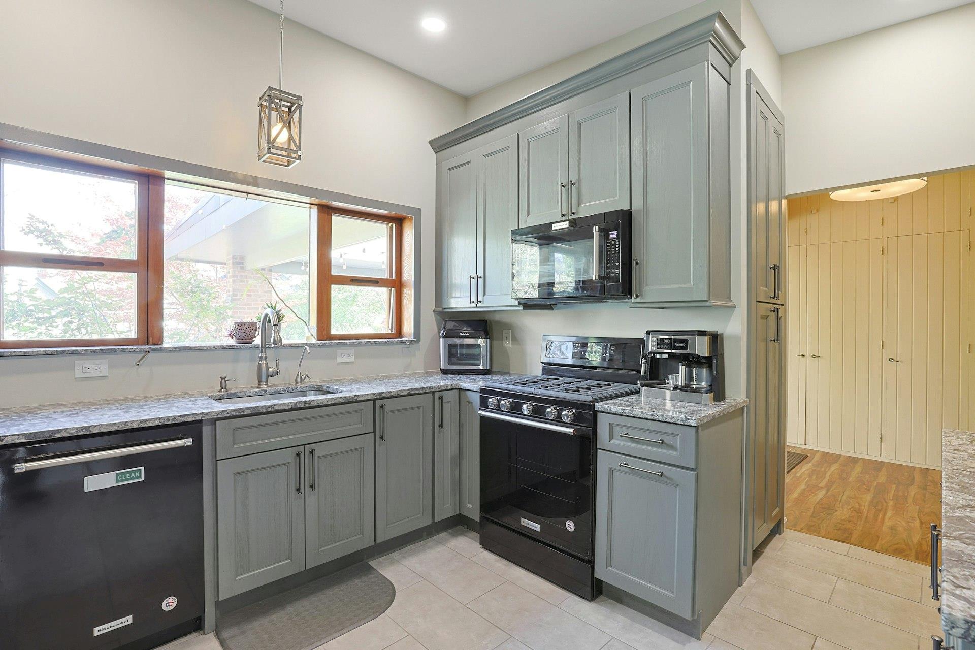Single Family Main  Rockland County, NY 10980, MLS-839524-17