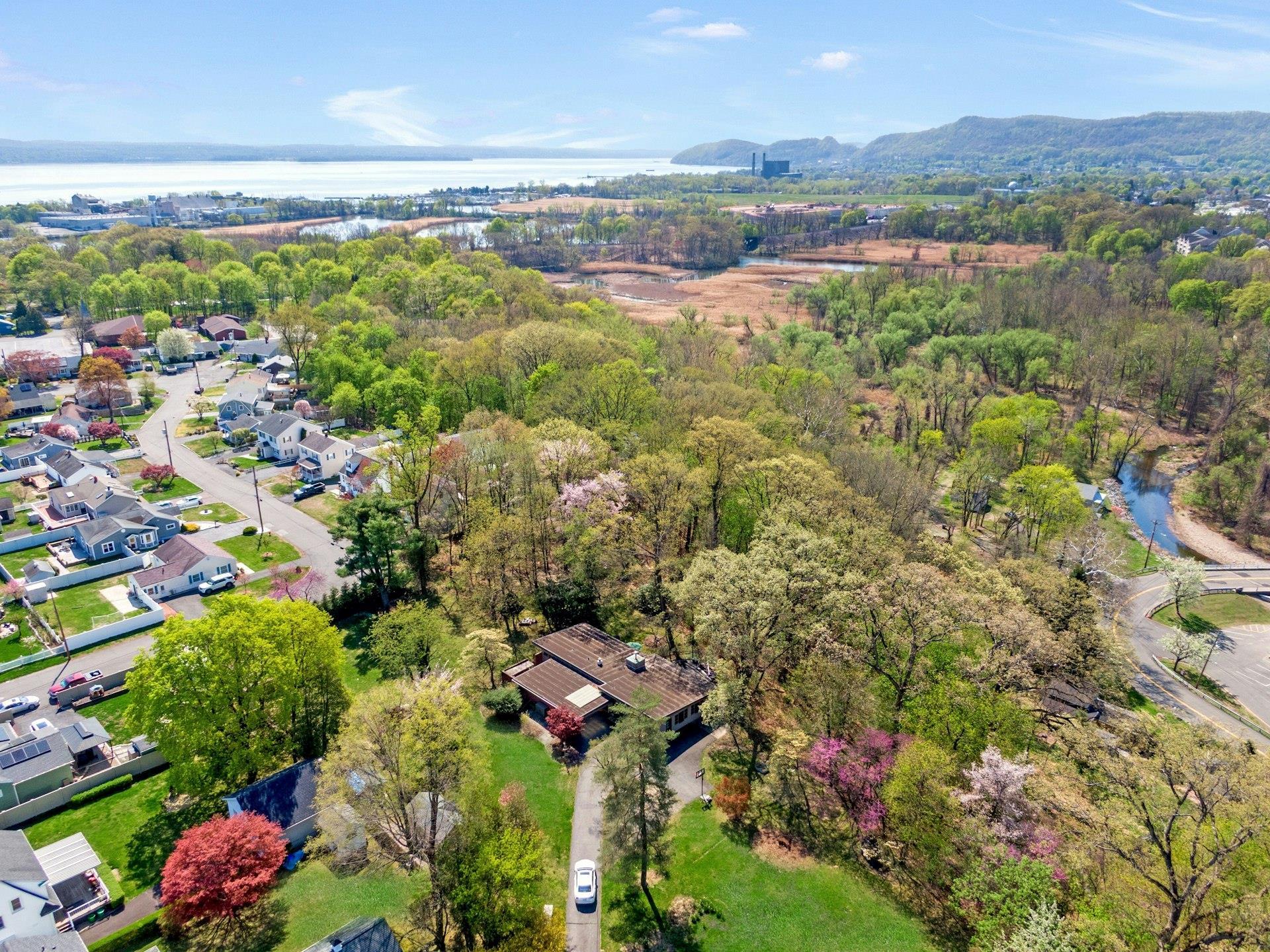 Single Family Main  Rockland County, NY 10980, MLS-839524-40