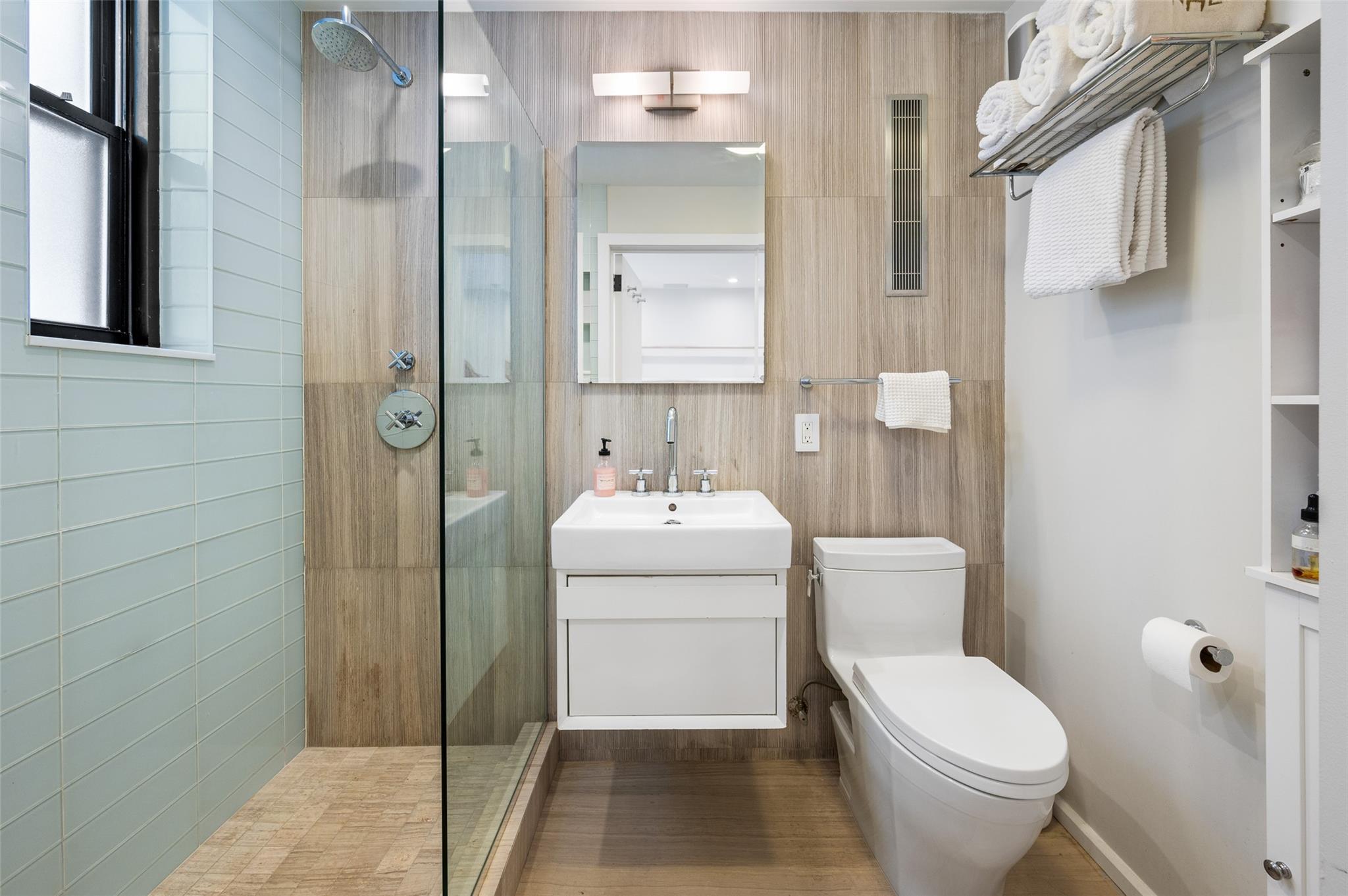 Coop Bedford  Manhattan, NY 10014, MLS-839528-11