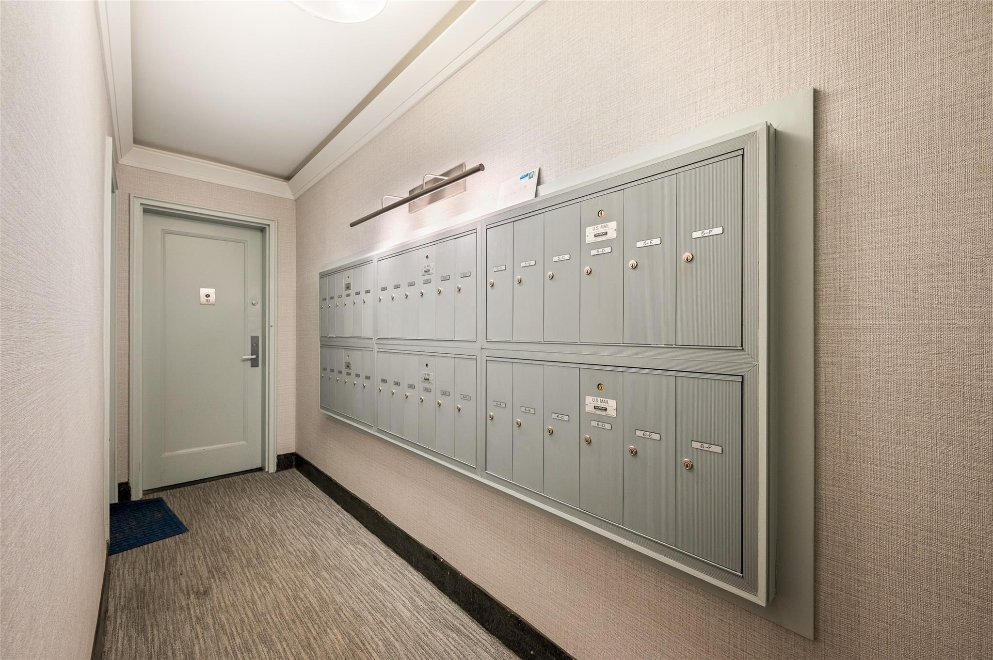 Coop Bedford  Manhattan, NY 10014, MLS-839528-13