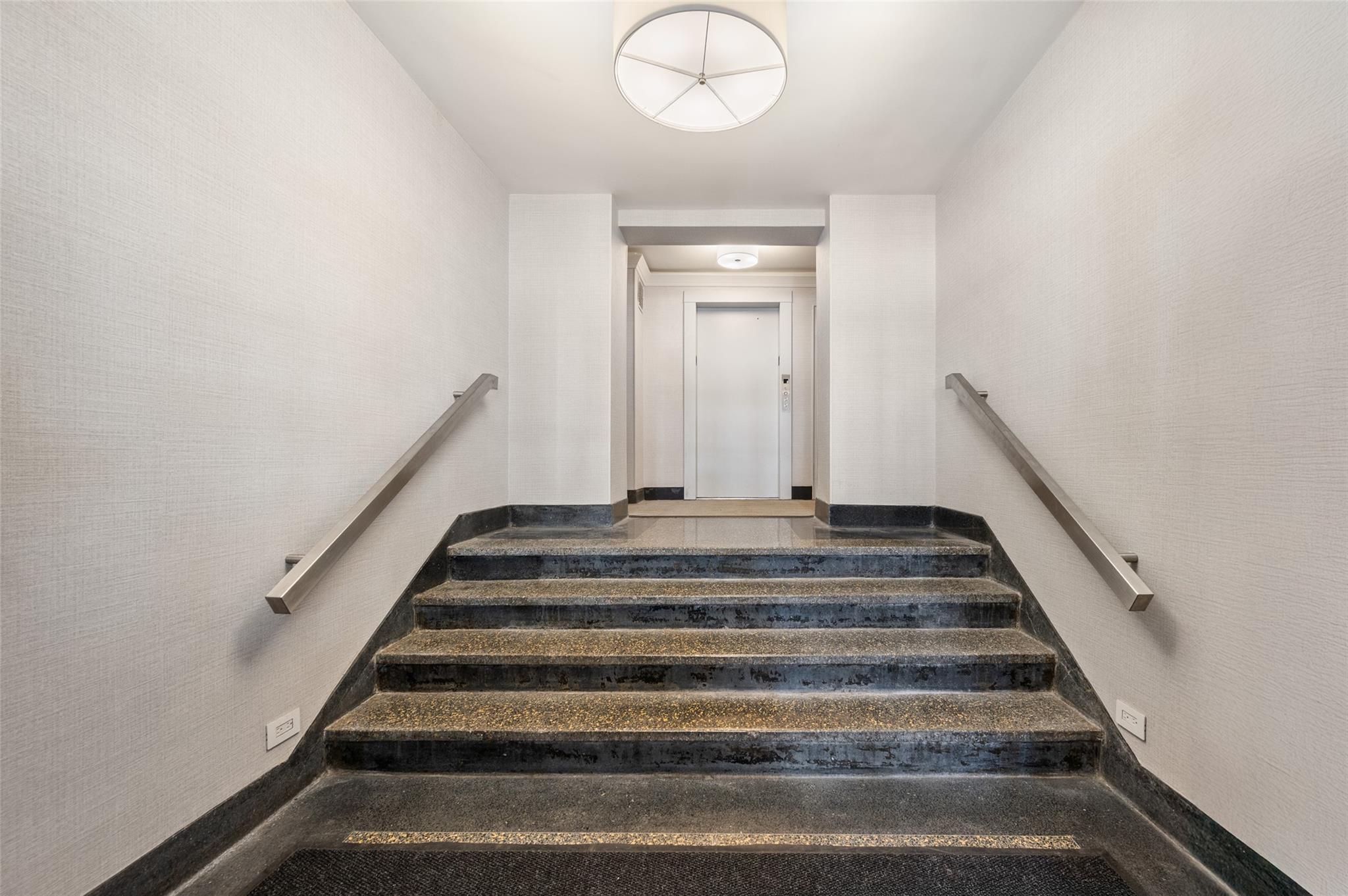 Coop Bedford  Manhattan, NY 10014, MLS-839528-15