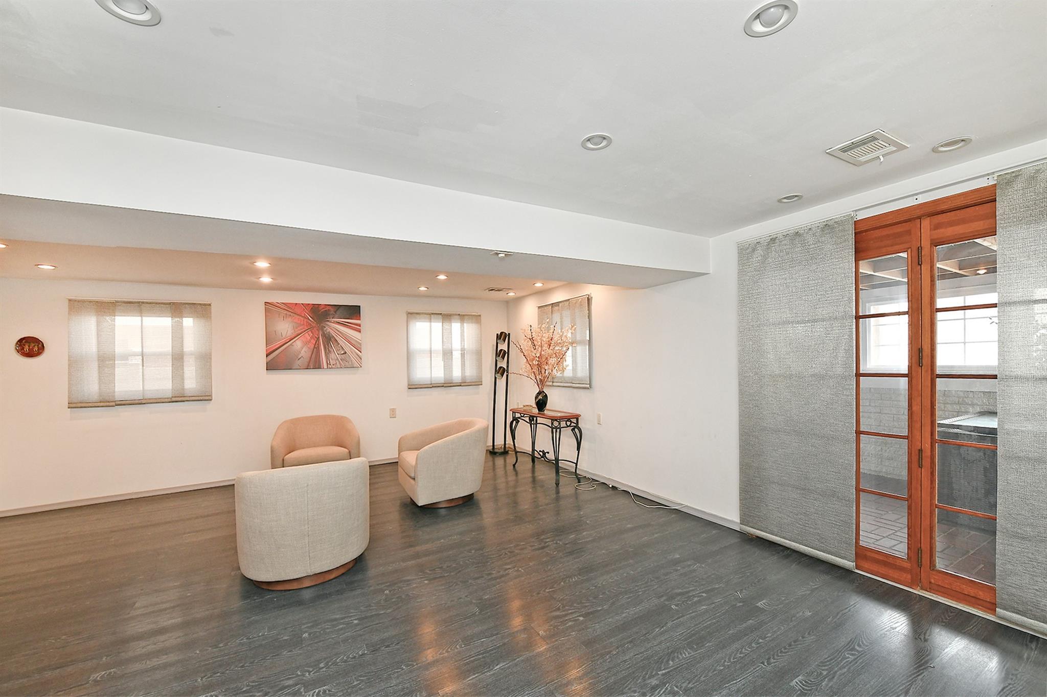Single Family 90th  Queens, NY 11414, MLS-839535-19