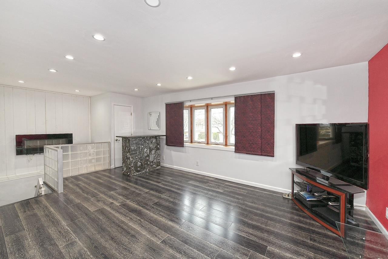 Single Family 90th  Queens, NY 11414, MLS-839535-23