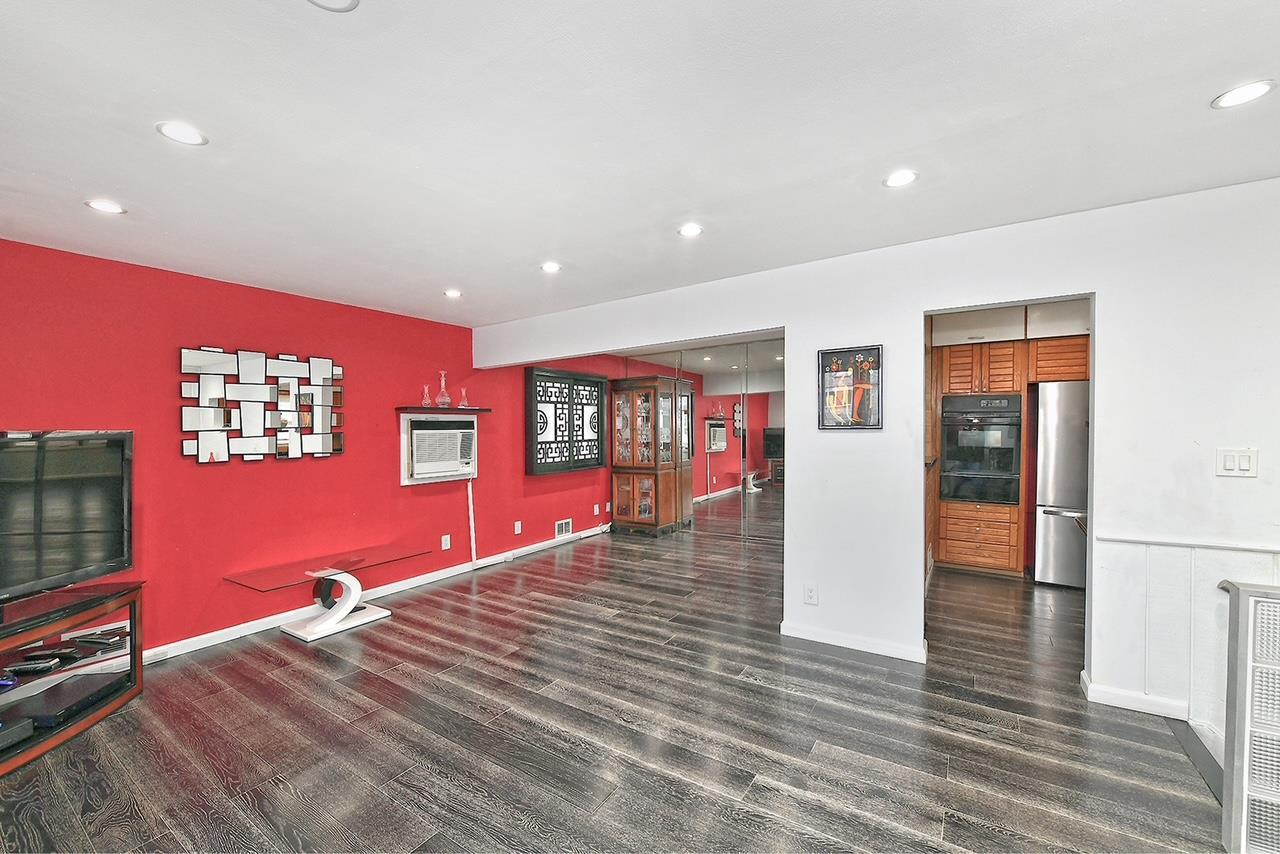 Single Family 90th  Queens, NY 11414, MLS-839535-33
