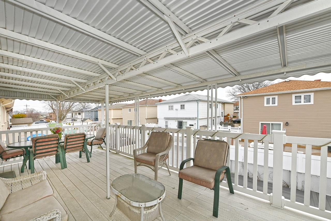 Single Family 90th  Queens, NY 11414, MLS-839535-39
