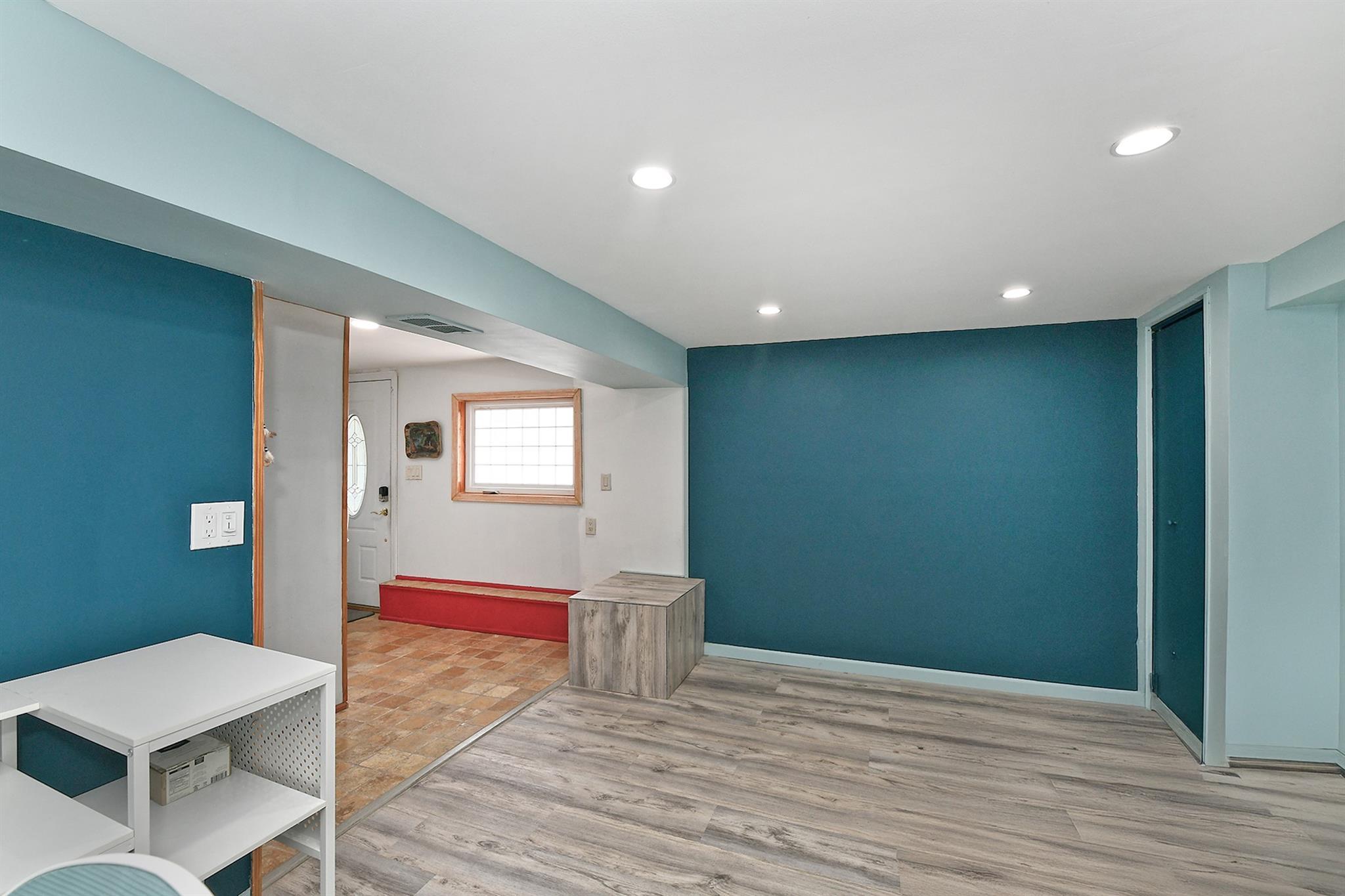 Single Family 90th  Queens, NY 11414, MLS-839535-7
