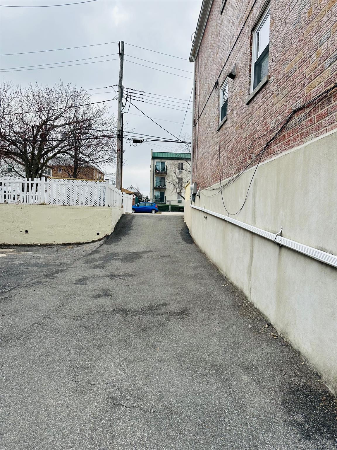 Single Family Balcom  Bronx, NY 10465, MLS-839558-8