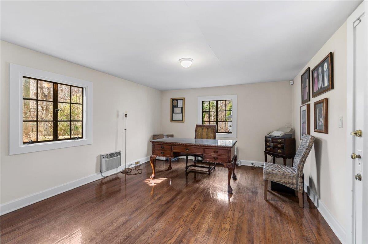 Single Family Brookville  Nassau County, NY 11545, MLS-839561-26