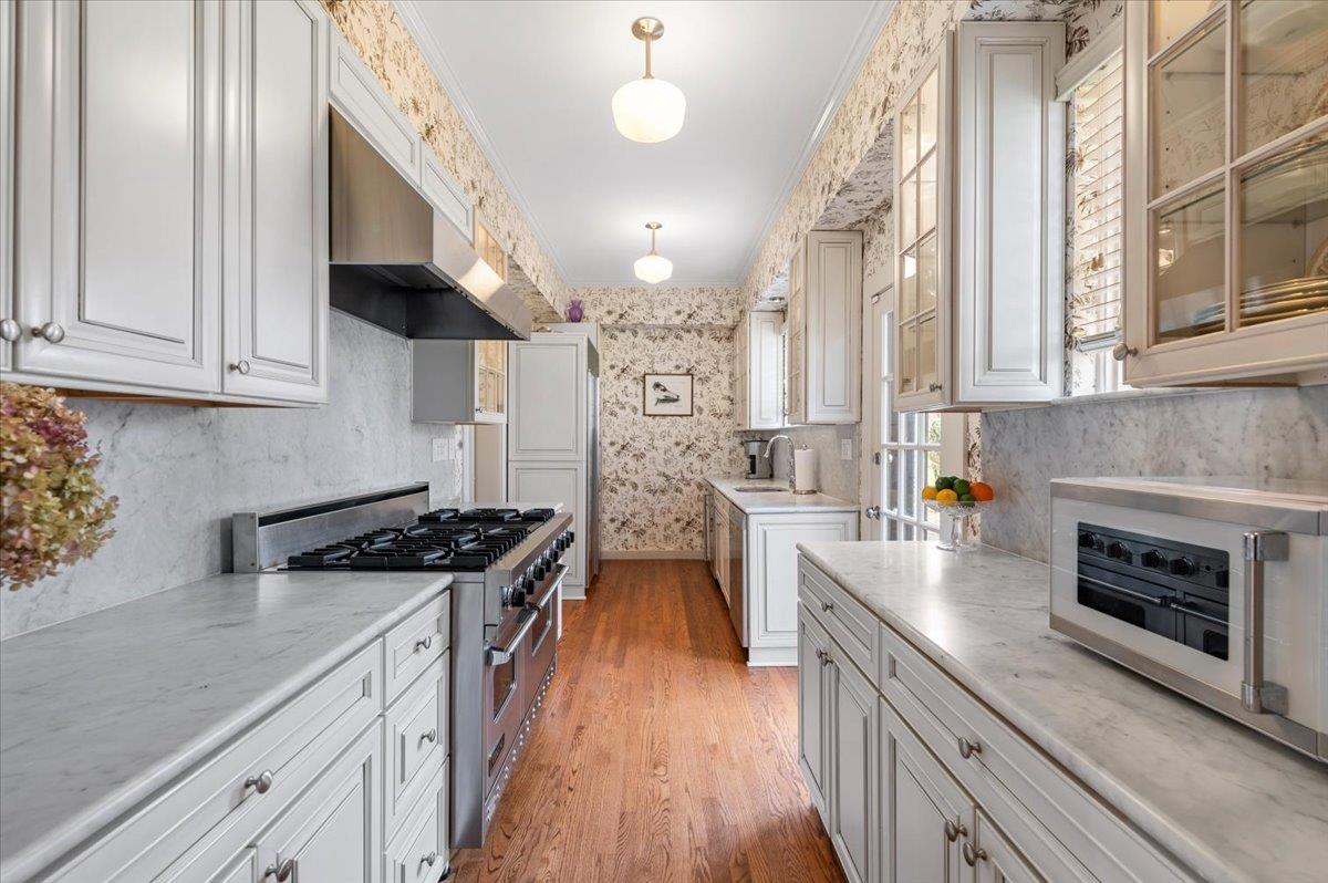 Single Family Brookville  Nassau County, NY 11545, MLS-839561-8