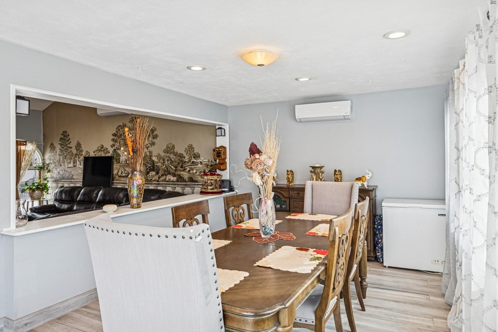 Single Family Broadway  Nassau County, NY 11762, MLS-839593-19