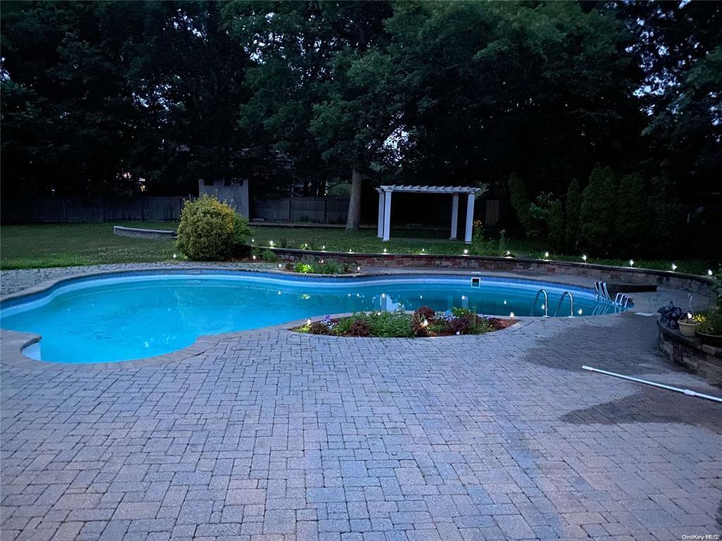 Single Family 13th  Suffolk County, NY 11784, MLS-839595-6