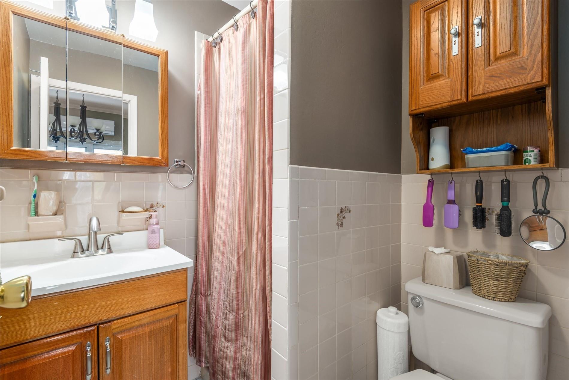 Single Family 81st  Queens, NY 11416, MLS-839616-11