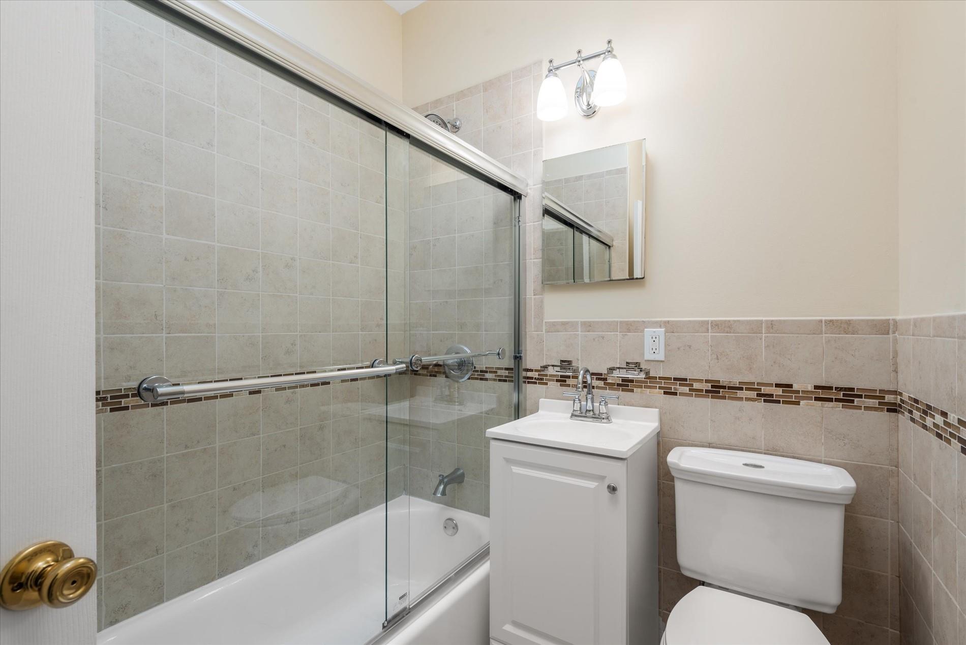 Single Family 81st  Queens, NY 11416, MLS-839616-18