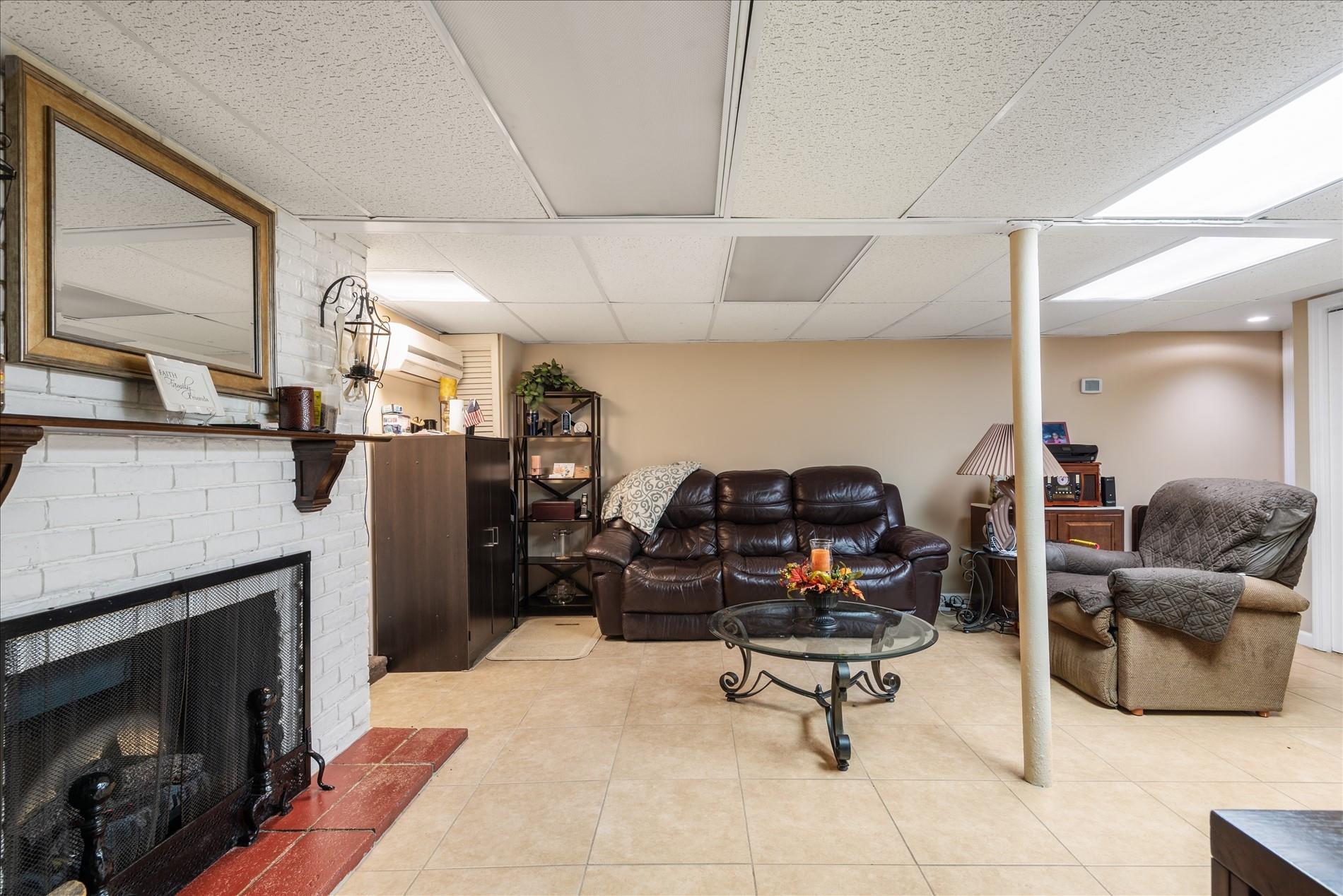 Single Family 81st  Queens, NY 11416, MLS-839616-22