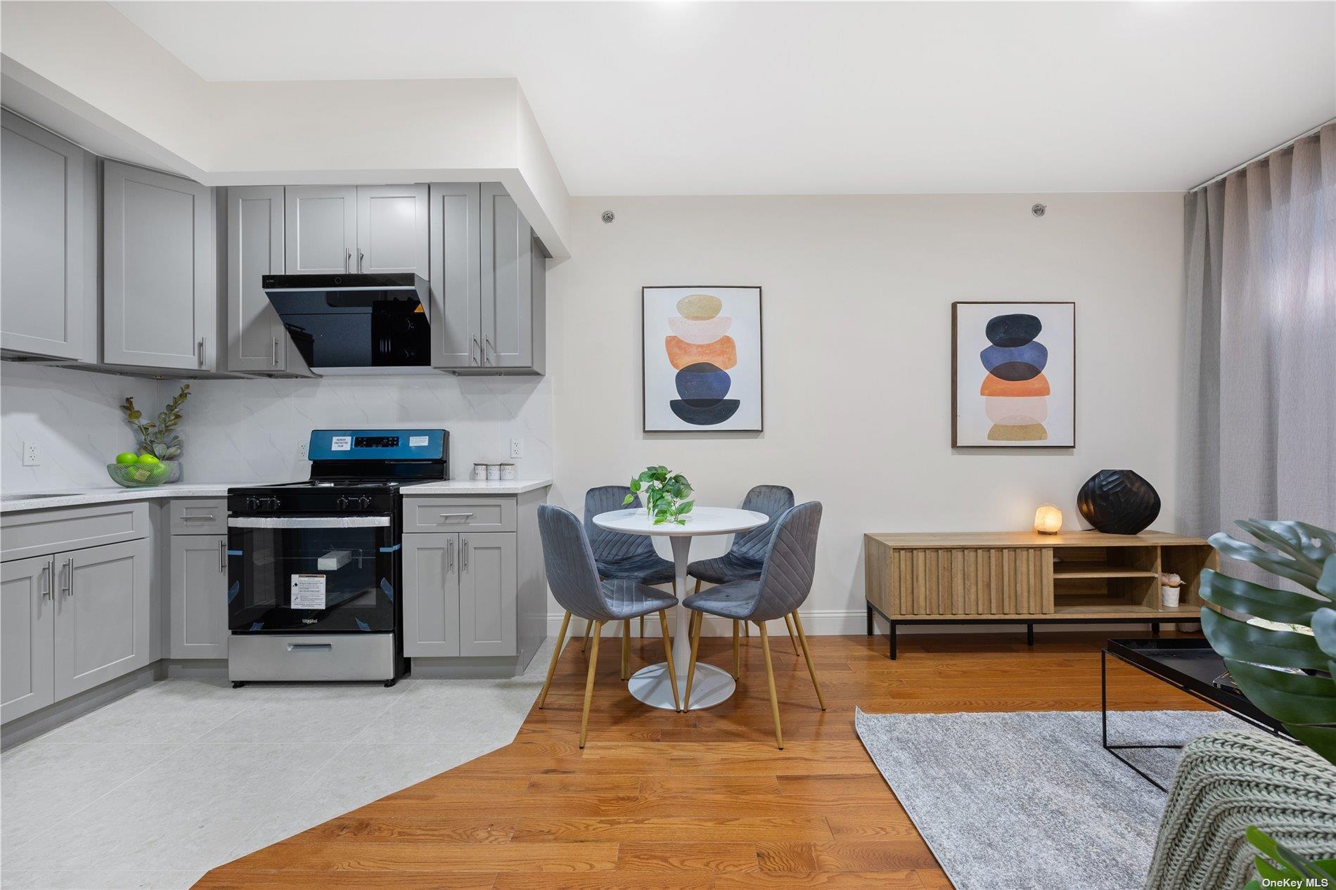 Condo Cherry  Queens, NY 11355, MLS-839650-23