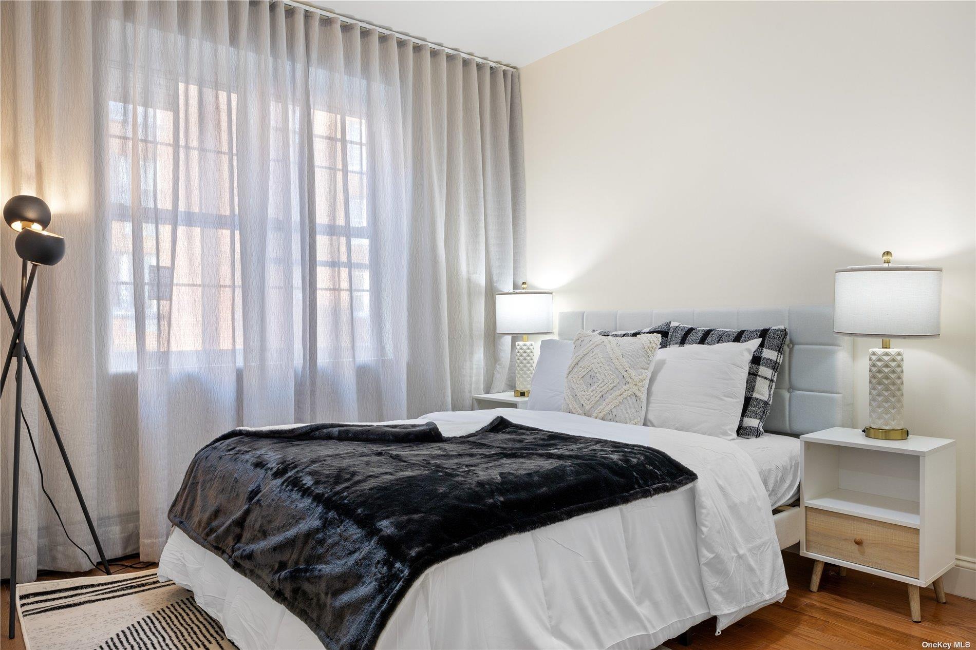 Condo Cherry  Queens, NY 11355, MLS-839650-28